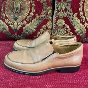 Bostonian | Shoes | Bostonian Soft Leather Slip On Loafers 